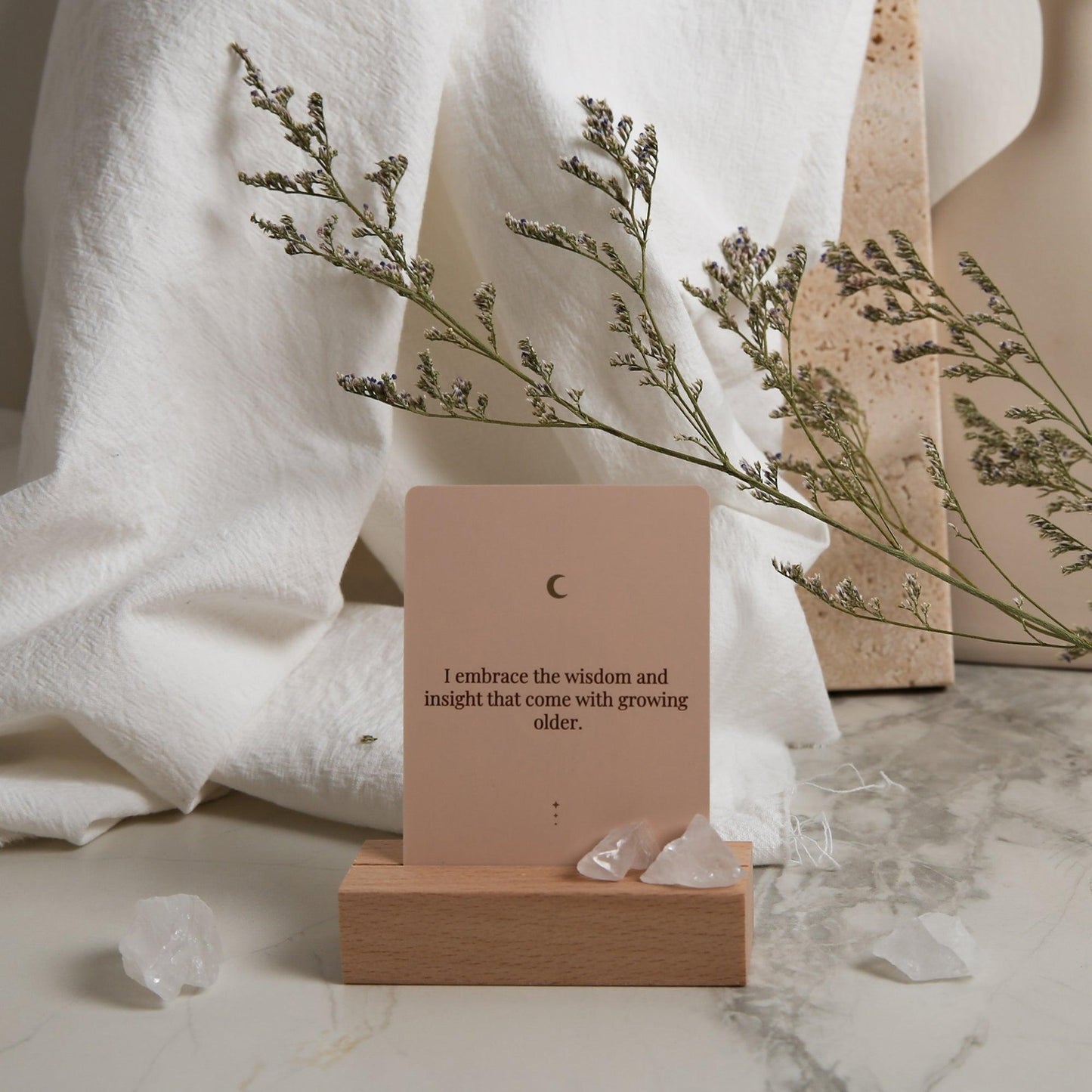 Affirmation Moments Back: Mindful Affirmations